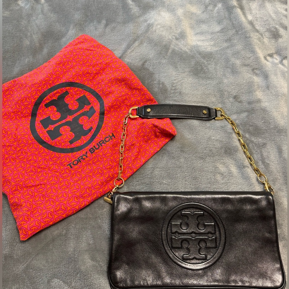 Tory Burch Reva Bombe Leather Bag